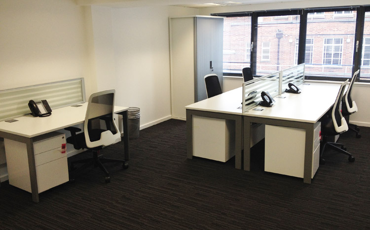 Minories 6th Floor 5 Man Office + Meeting Table