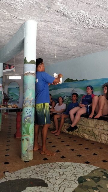 Belize 2018 volunteer trip – Day 9 - She sells sea shells on the sea shore