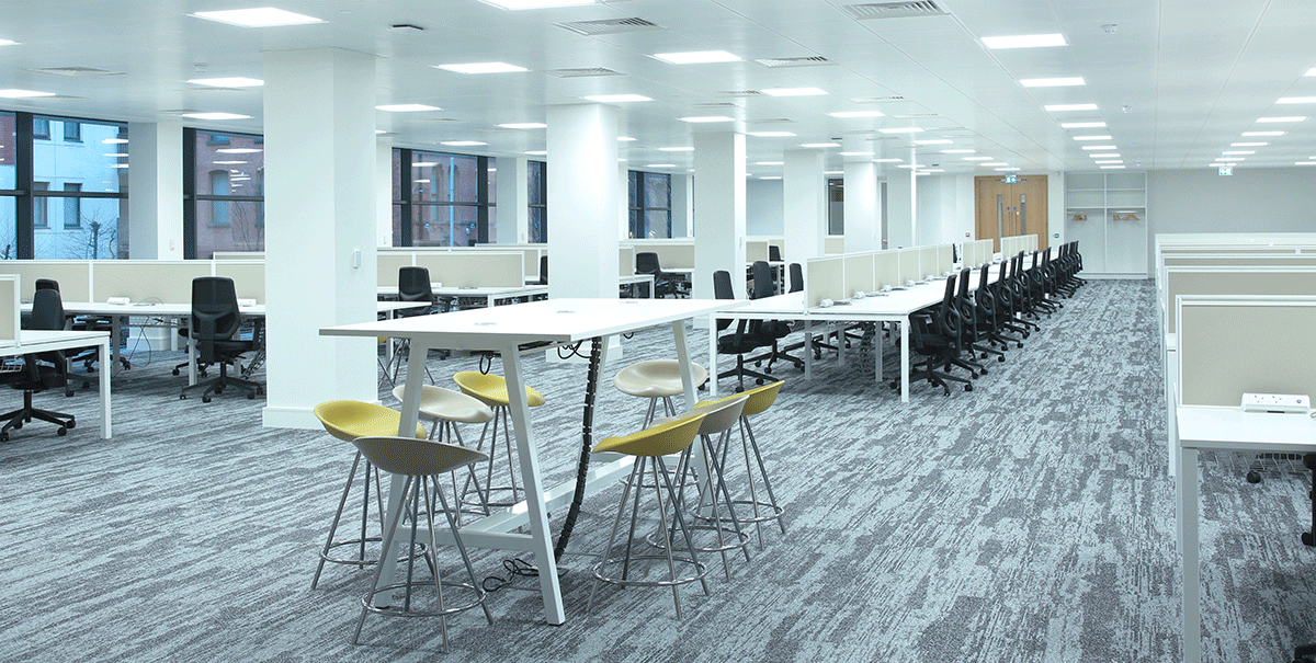 140_Person_Office-1.gif