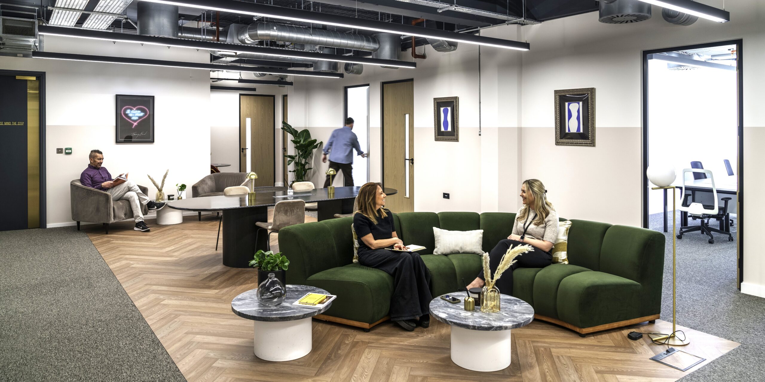 Zentura_BeOffices_0051-website--scaled